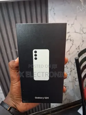 New Samsung Galaxy S24 256 GB