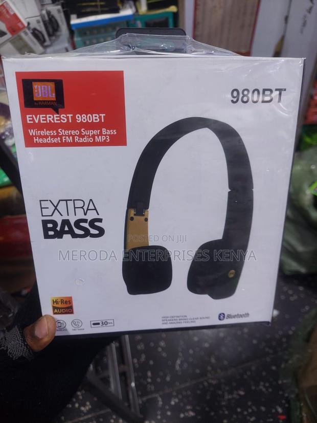 Everest 980bt Wireless Headphones - main view