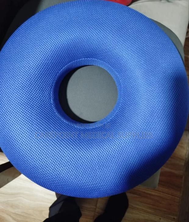Donut Cushion - main view