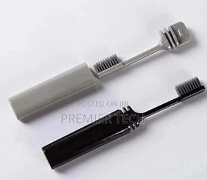 Portable Folding Toothbrush - thumbnail 2