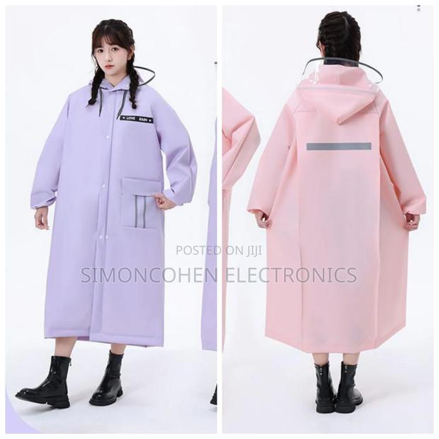 High Quality Adult Raincoat With Wide Brim Hat