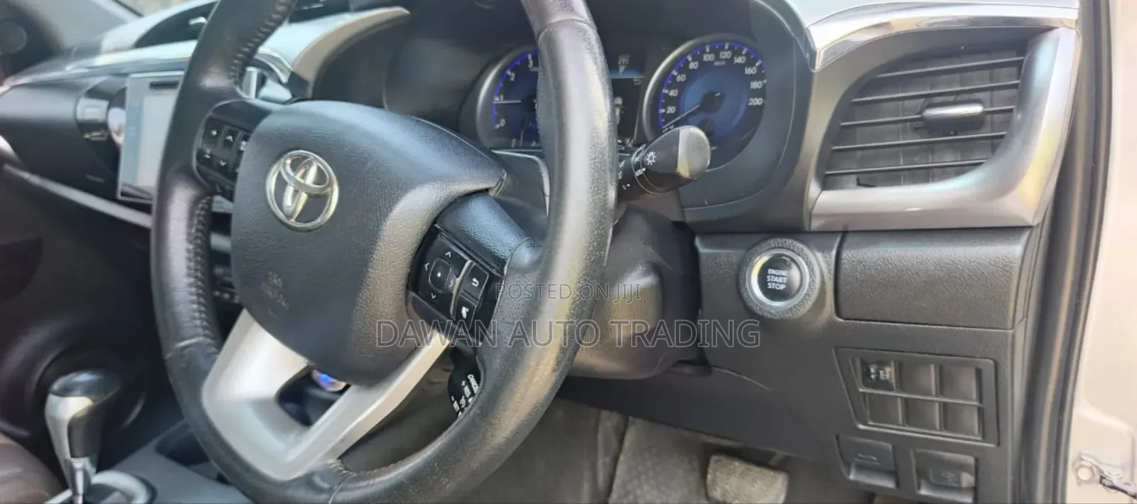 Toyota Hilux 2016 Silver