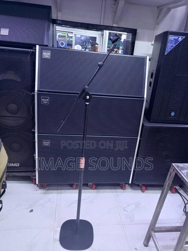 Microphone Stand Round (Square) Bass - main view