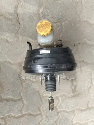 Master Cylinder With Boaster Subaru Sh5