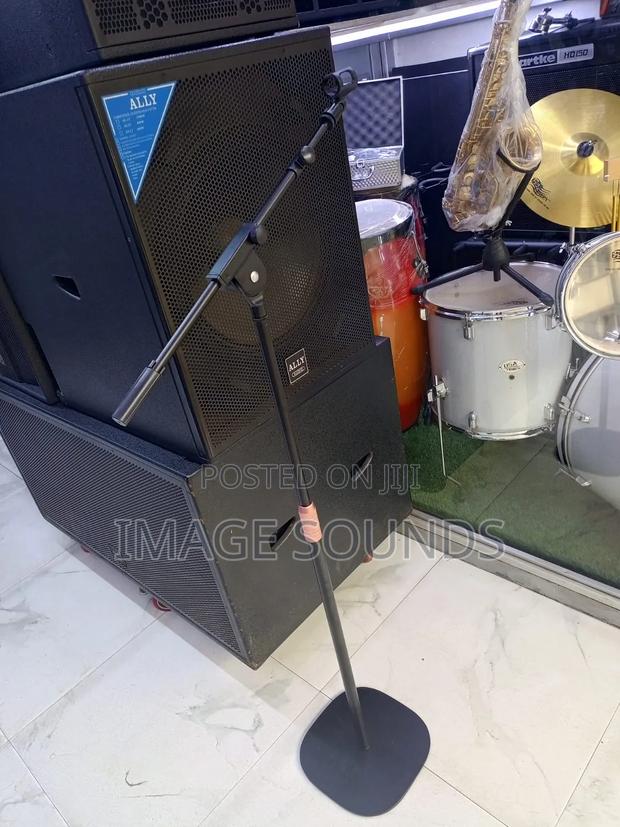 Heavy Flat Bassed Music Stand - main view