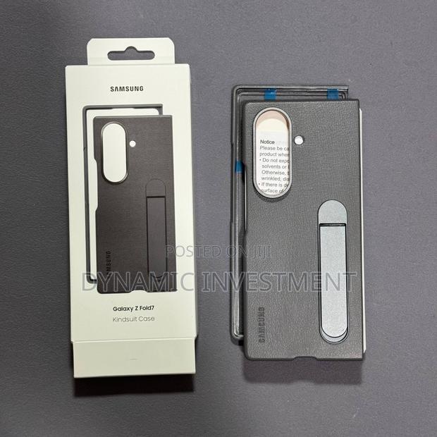 Samsung Galaxy Z Fold 7 Luxury Leather Vegan Case Cover - thumbnail 2