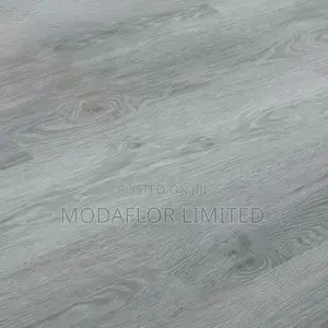 LVT Flooring – Classy Finish, Everyday Toughness!