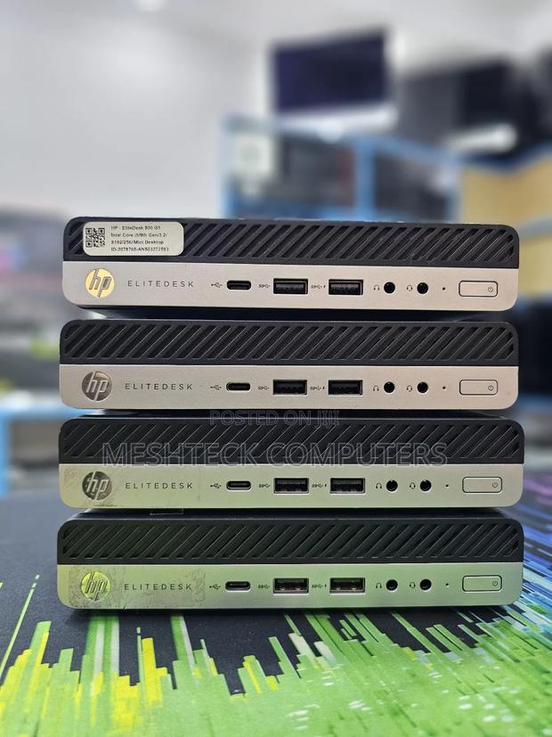 Desktop Computer HP EliteDesk 800 G4 8GB Intel Core I7 SSD 256GB - main view