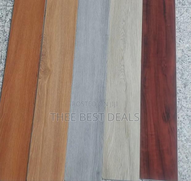 Luxury Laminate Flooring 8mm
