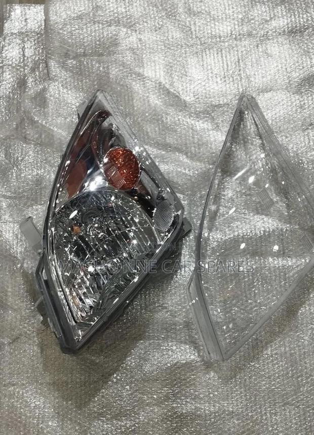 Toyota Prado 120 Headlight Lens