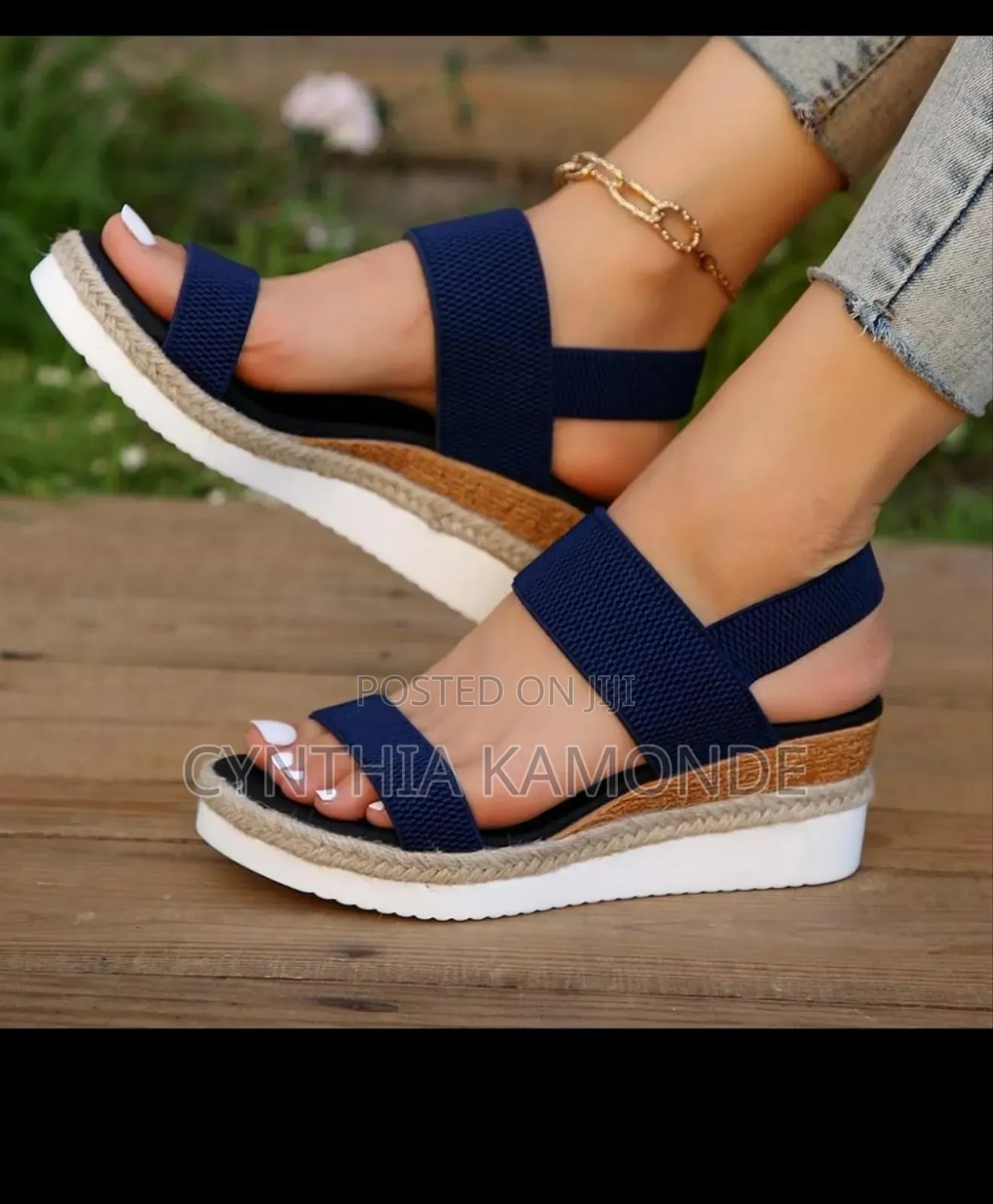 Makonge Wedge Shoes