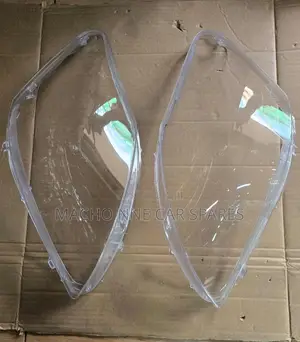 Toyota Rav 4 (Ac36) Headlight Lens