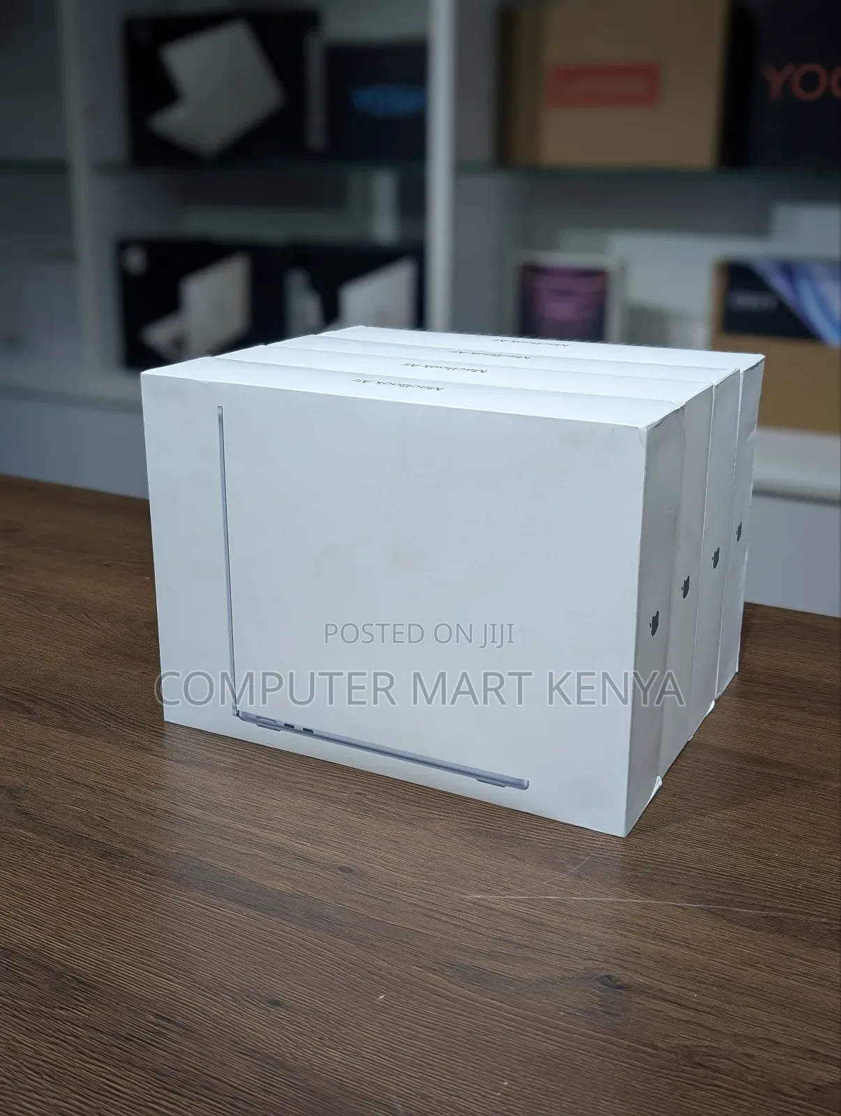 New Laptop Apple MacBook Air 2025 M4 16GB Apple M4 SSD 256GB