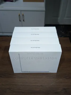 New Laptop Apple MacBook Air 2025 M4 16GB Apple M4 SSD 256GB