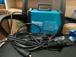 Makita Mma- 300 Inverter Welding Machine.