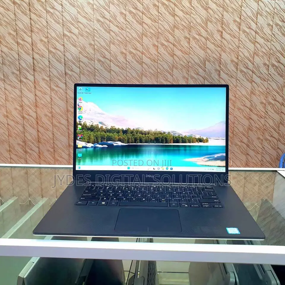 Laptop Dell Precision 5540 16GB Intel Core I7 SSD 512GB