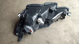 Toyota Mark X 2015 Xenon Headlight