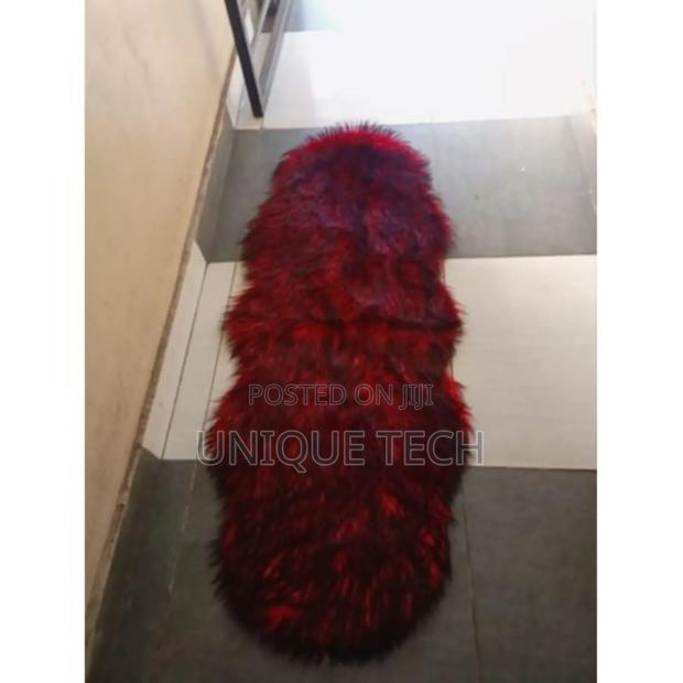 Anti-Glare Fluffy Dash Cover / Elegant Furry Dashboard Mat - main view