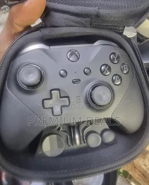 Xbox One Controller in Good Condition.