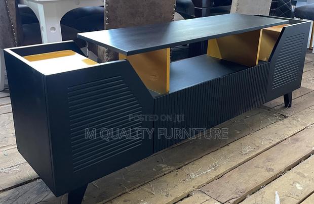 Well Designed Quality Tv Stand