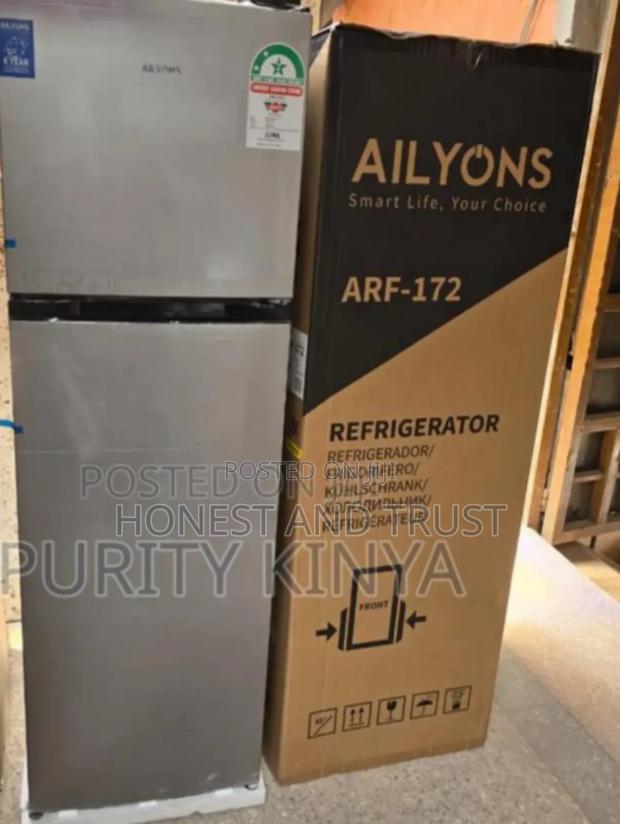 Ailyons 266litres Fridge - main view