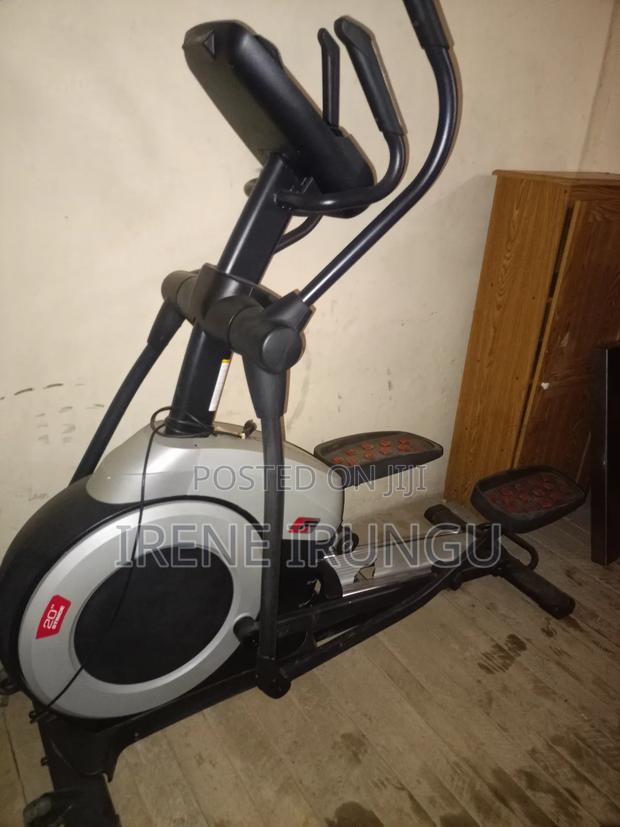Profoam Stride 20 Commercial Crosstrainer