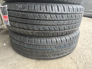 195/65r15 Vinmax Tire