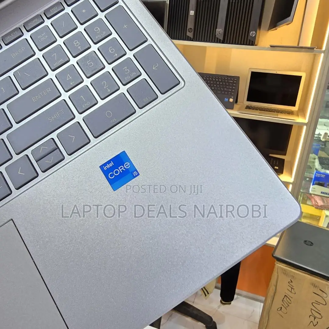 Laptop HP 15s 8GB Intel Core I5 SSD 256GB