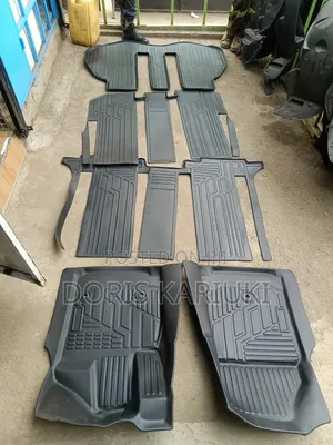 Toyota Alphard 5d Floor Mats