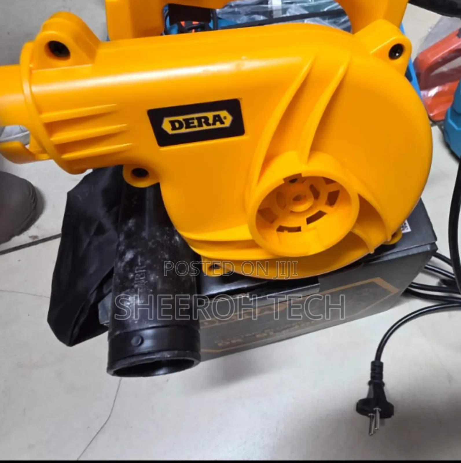 Electric Dust Blower
