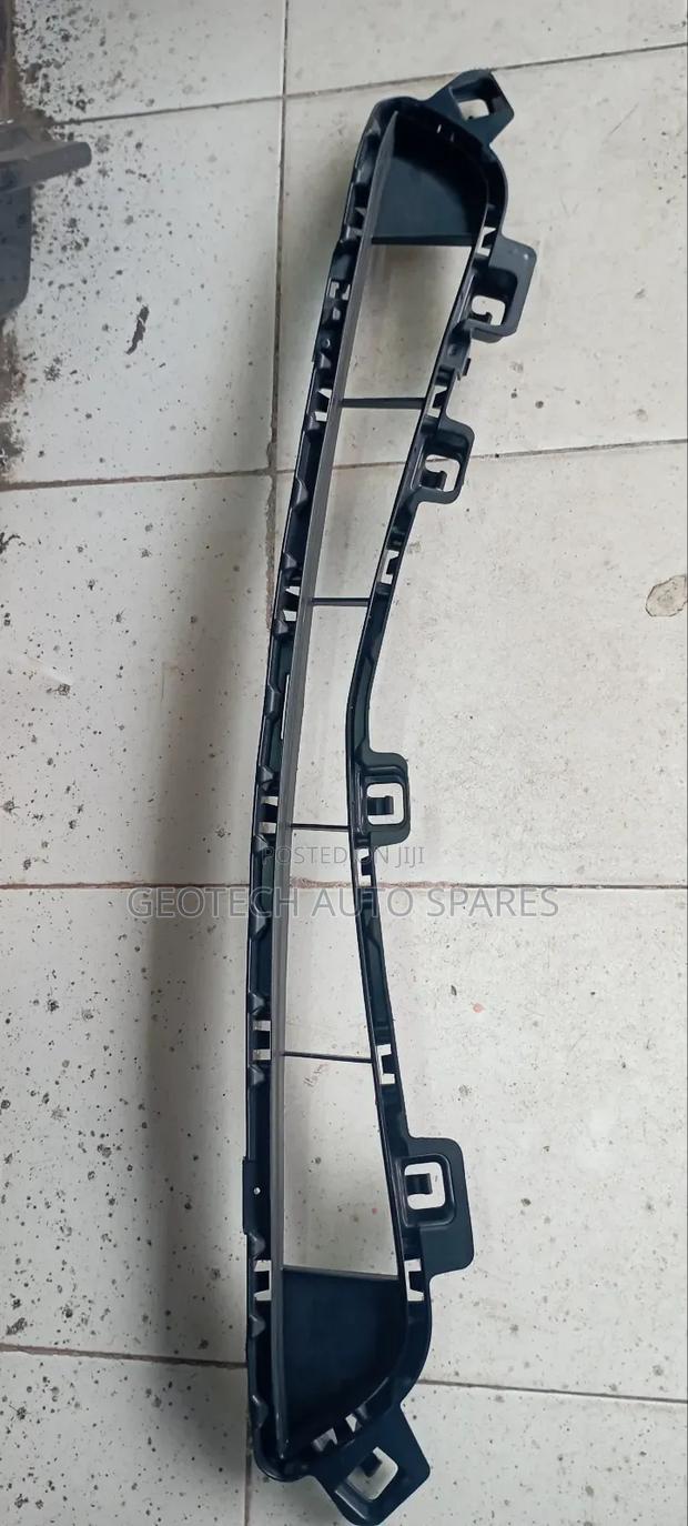 Mazda Demio 2014-2017 Grill