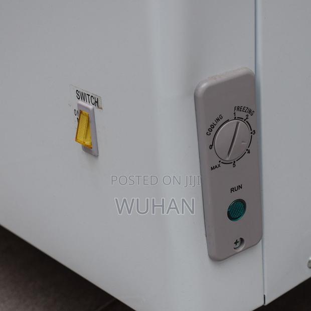 Ramtons 208 Liters Glass Top Chest Freezer, White - thumbnail 2