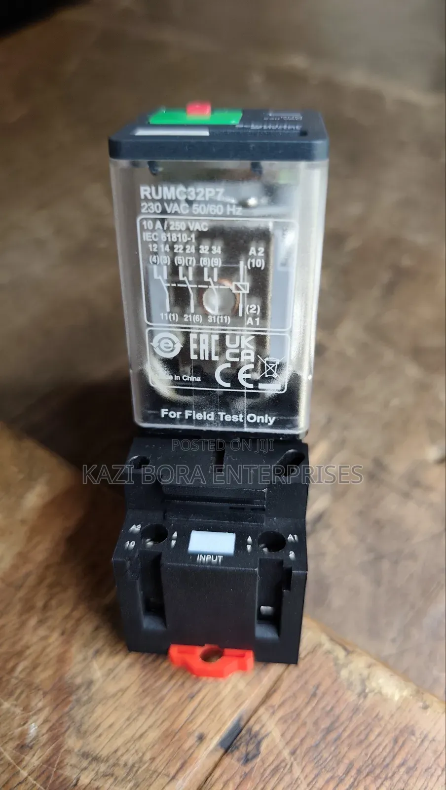 11-Pin Relay Schneider Electric
