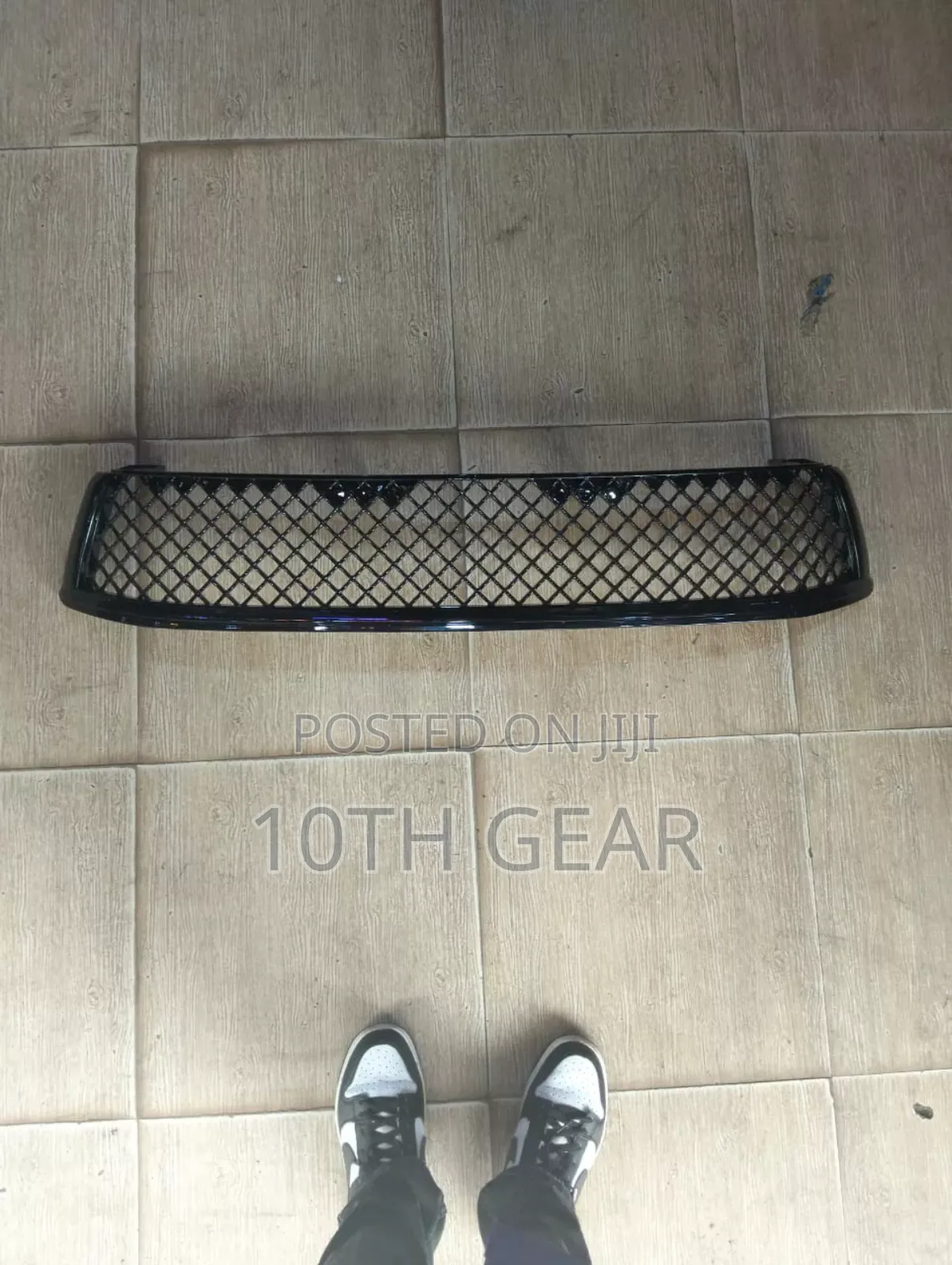 Hilux Revo 2015 Grille Custom Fit