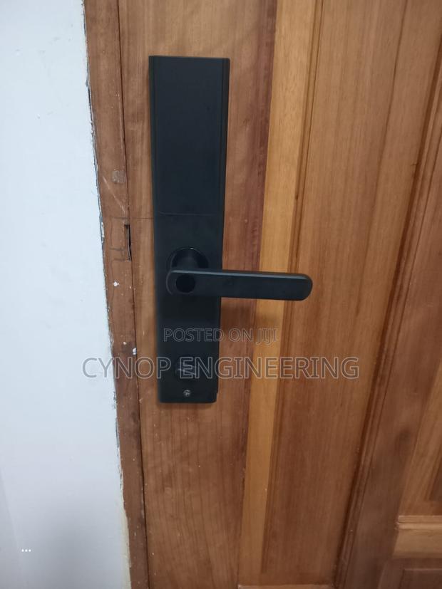 Easy Smart Locks With Wifi - main view