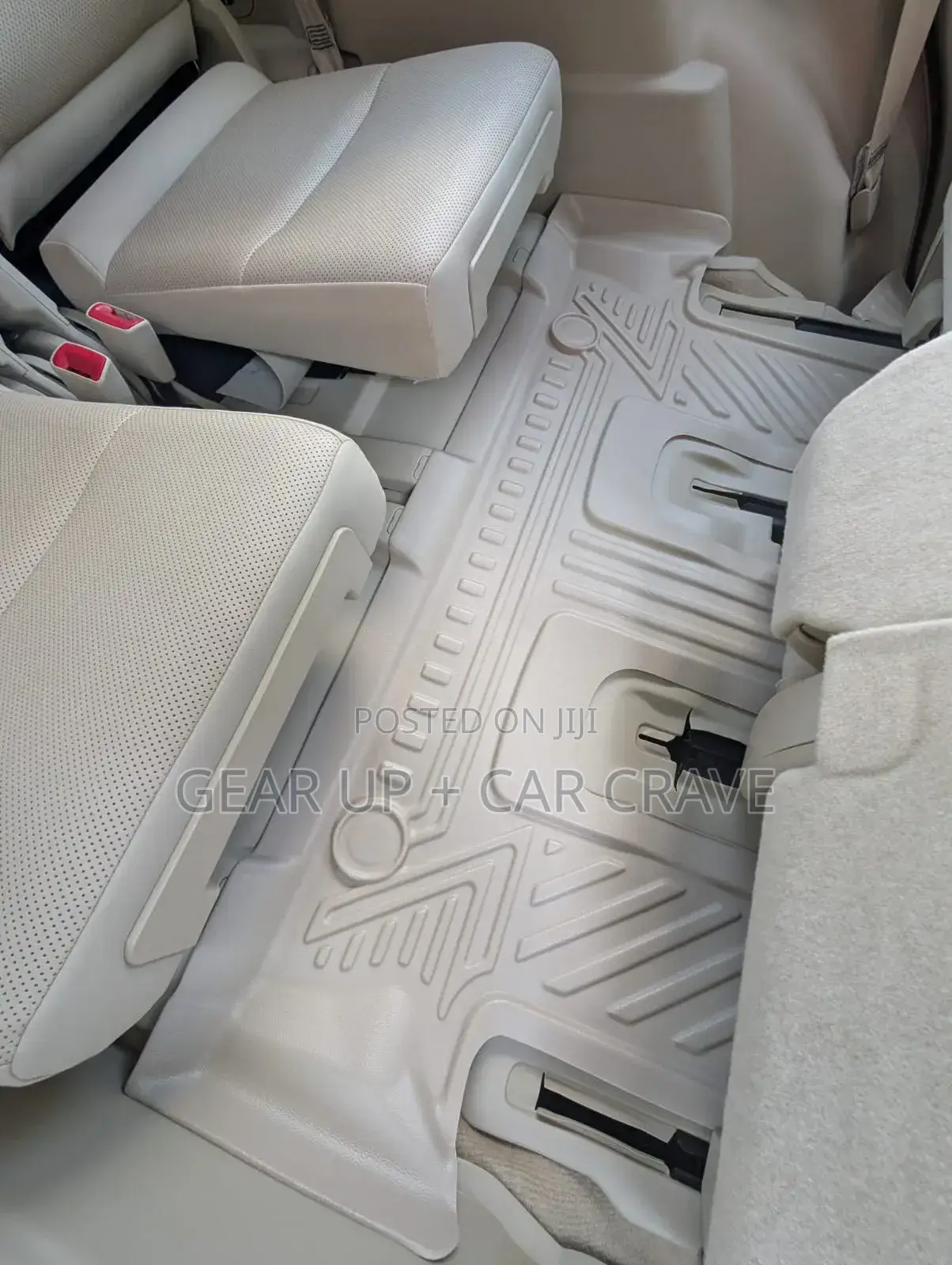 Prado 5d Beige Floor Mats