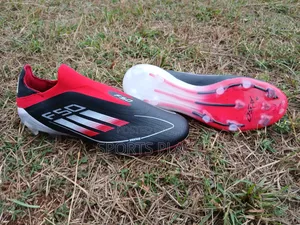 New Black Adidas F50 Soccer Football Boots