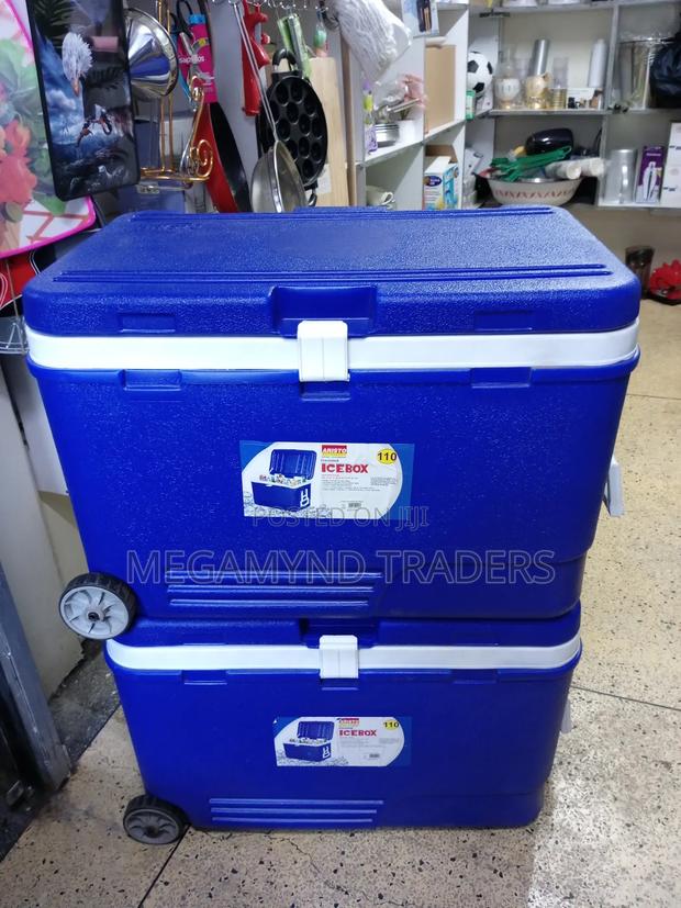 110ltr Cooler Box With Wheel/Ice Box 110ltr - thumbnail 2