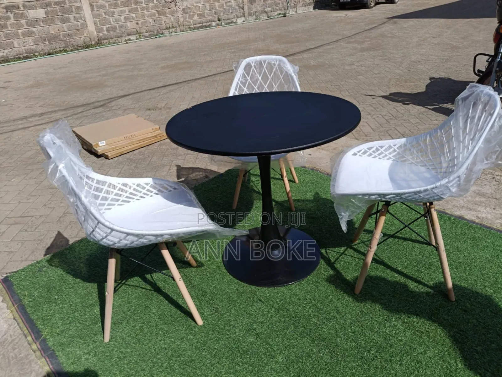 4 Seater Outdoor/Balcony Set