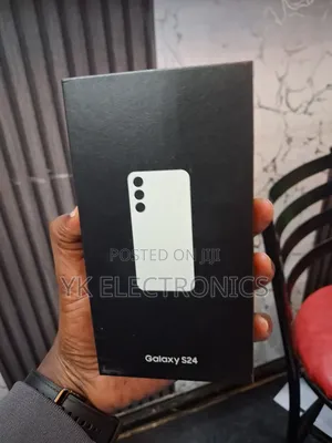 New Samsung Galaxy S24 256 GB