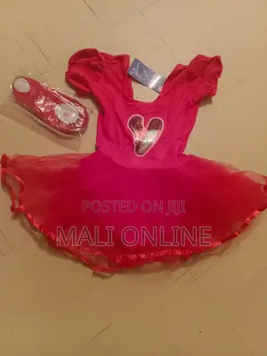Girls Ballet Dancewear Set With Dress Shoes & Stockings