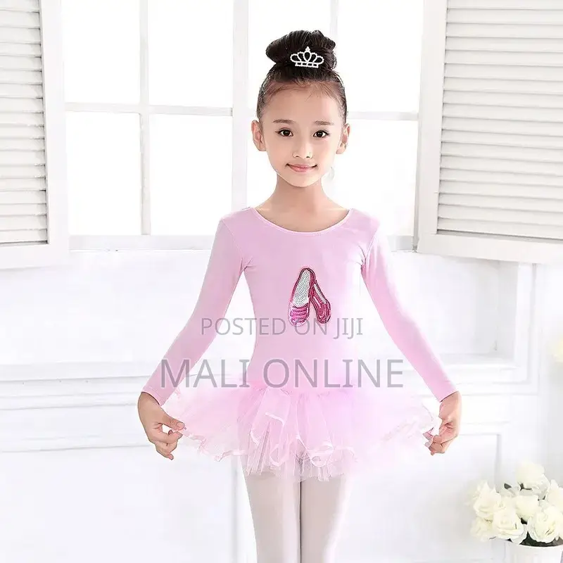 Girls Ballet Dancewear Set With Dress Shoes & Stockings
