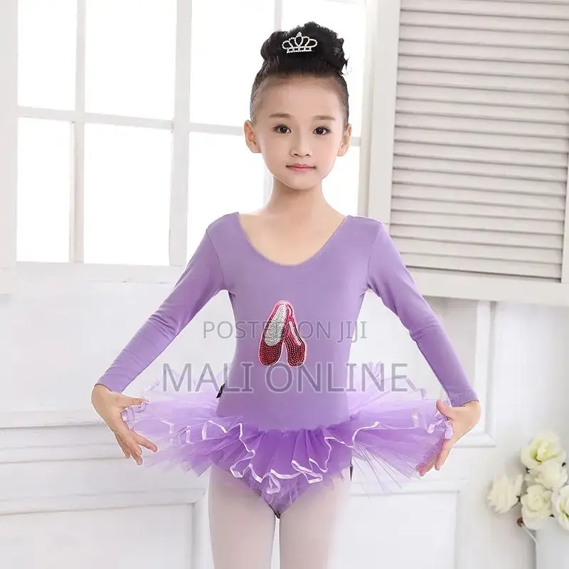 Girls Ballet Dancewear Set With Dress Shoes & Stockings