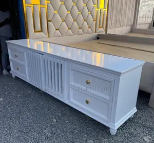 Well Designed Tv Stand With 4 Drawers