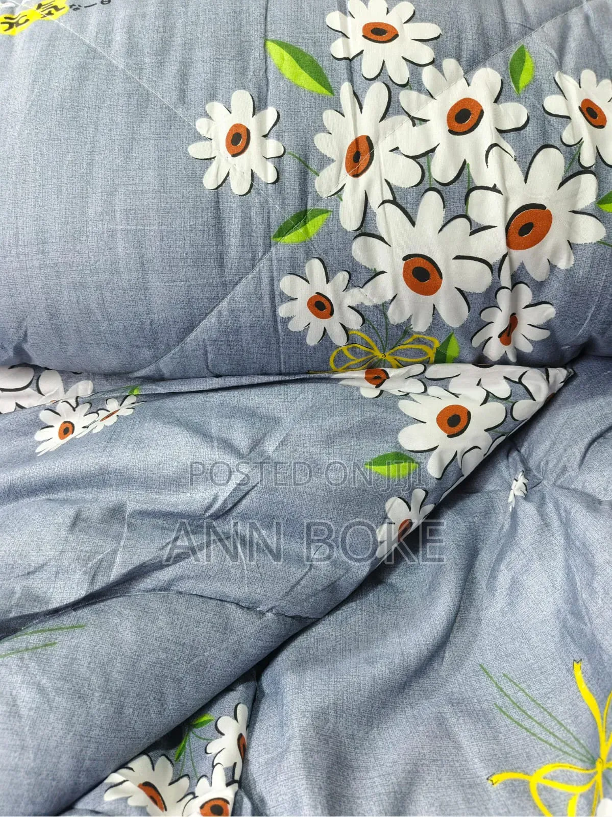 Unbinded Duvet One Sheet Two Pillowcases 
 Size 5x6