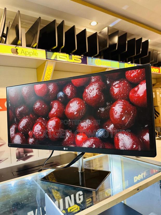 Lg 29ub67-B 29” Ips WFHD (2560x1080)Ultra-Wide Monitor - thumbnail 4