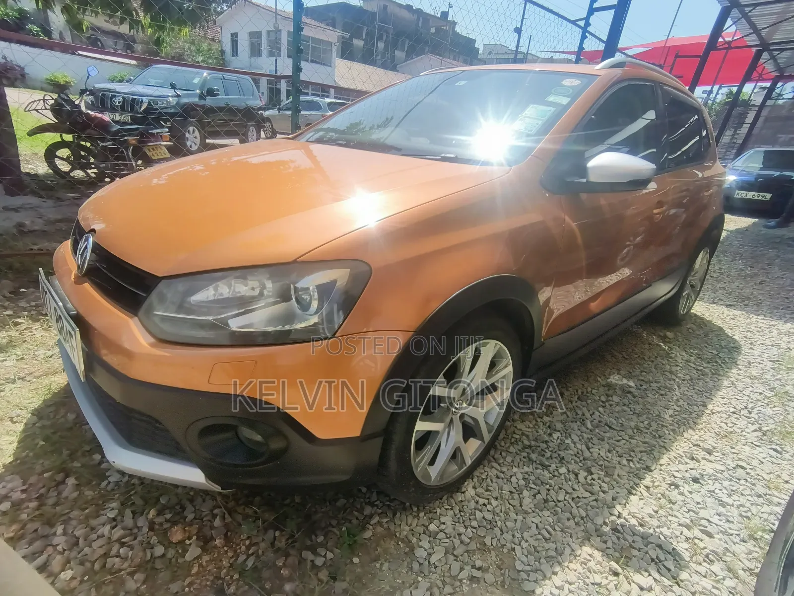 Volkswagen Polo 2016 Orange