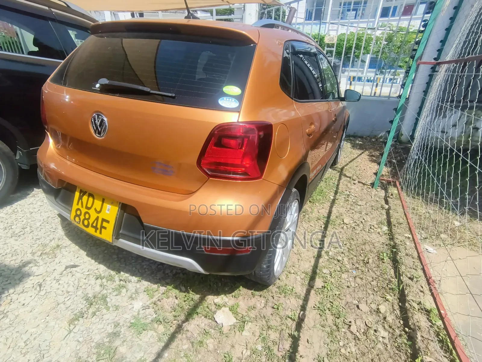 Volkswagen Polo 2016 Orange