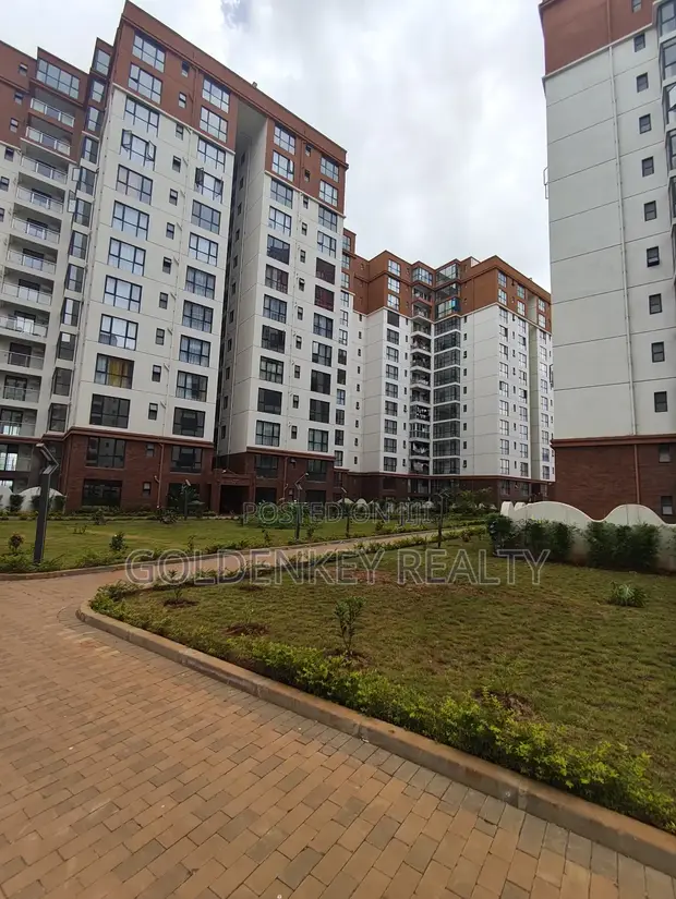 6bdrm Apartment in Syokimau for sale