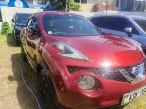 Nissan Juke 2016 Red